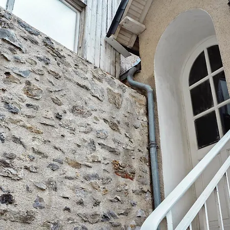 Apartment Le Woody 700m Gare Wifi Laval (Mayenne)