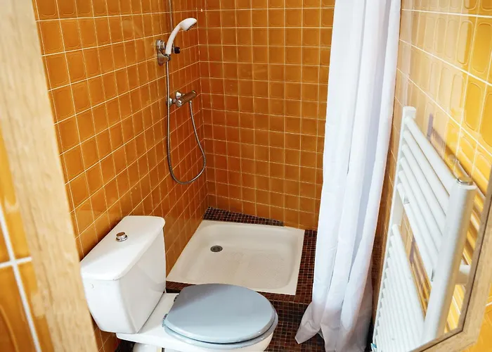 Le Woody - 700m Gare - Wifi * Laval (Mayenne)